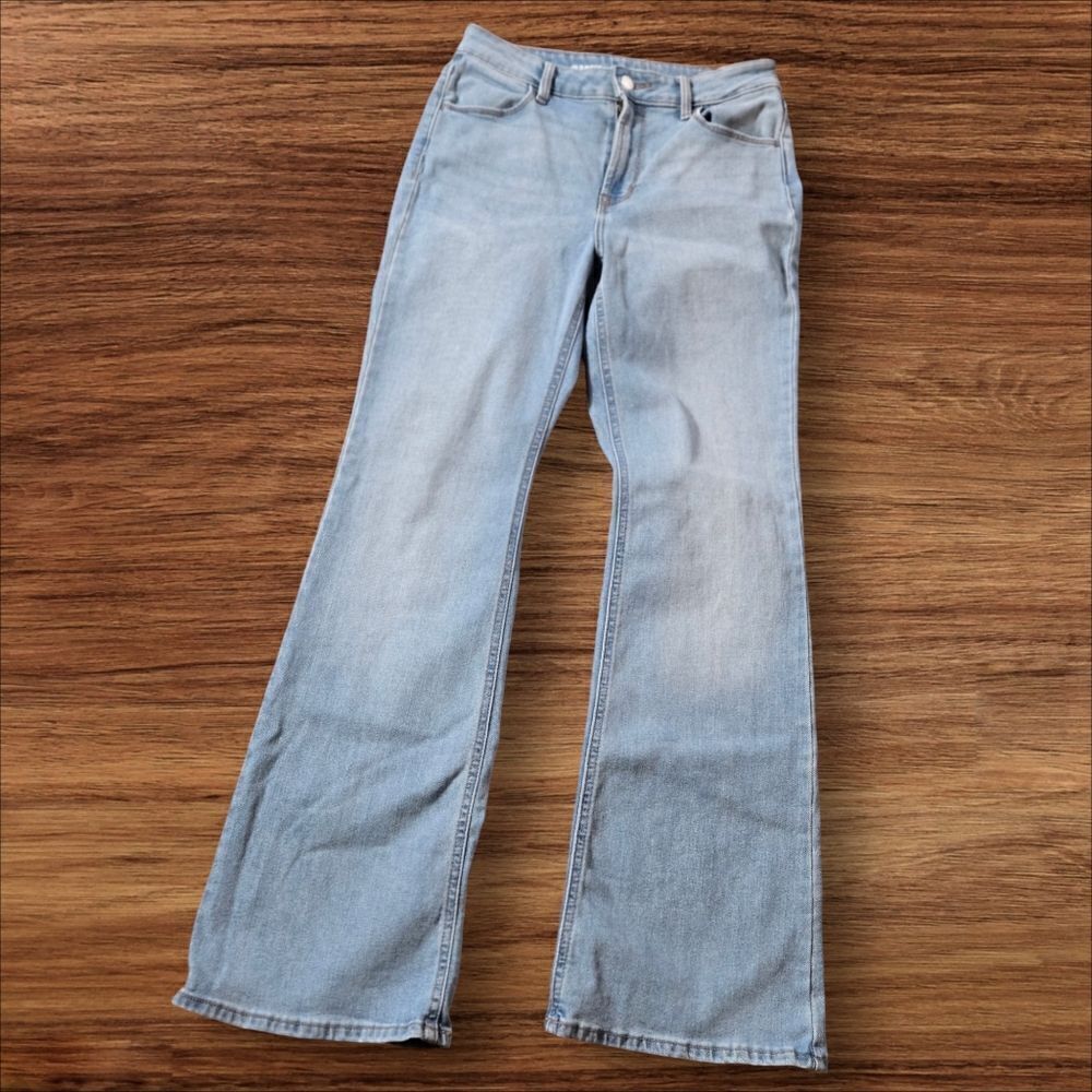 Old Navy High Rise Wow Flare Light Denim Jeans